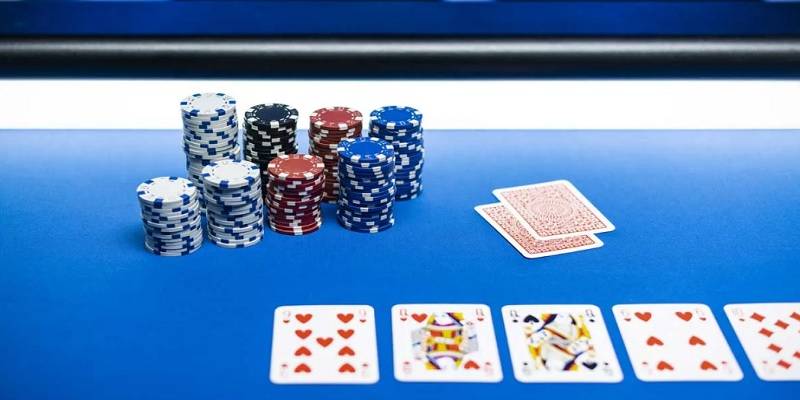 kham-pha-ngay-sanh-choi-poker-online